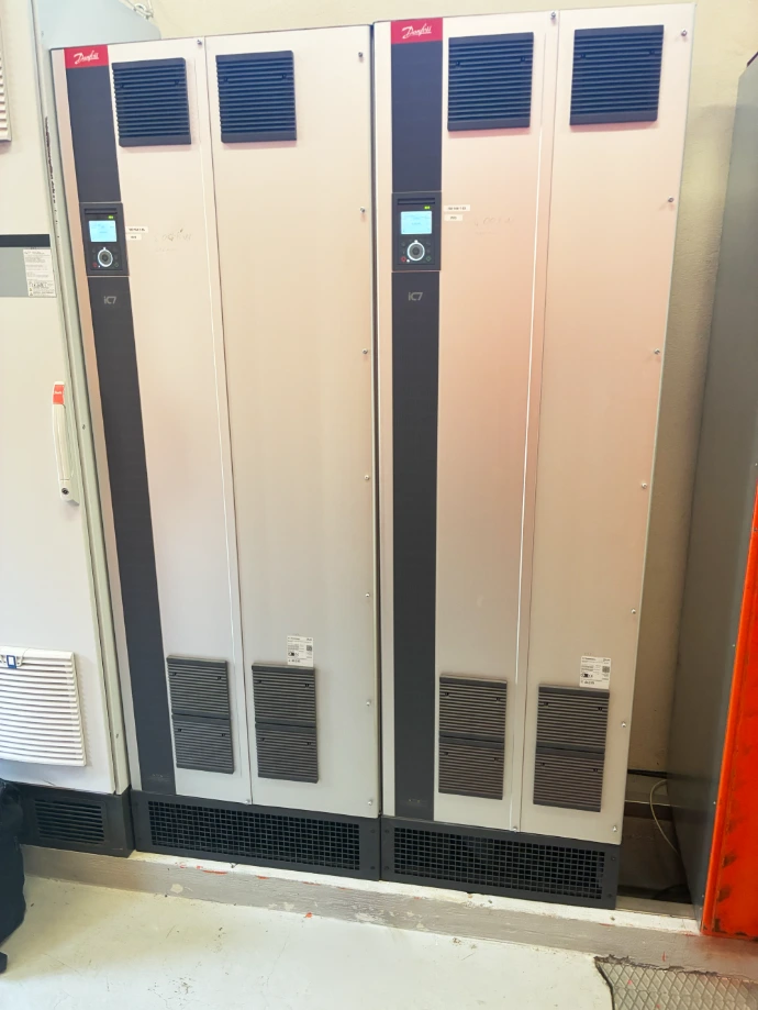 Variateur de vitesse Danfoss Drives iC7